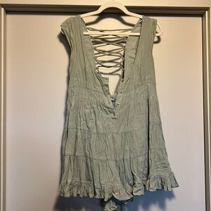 NWT Sage romper Urban Outfitters with pockets